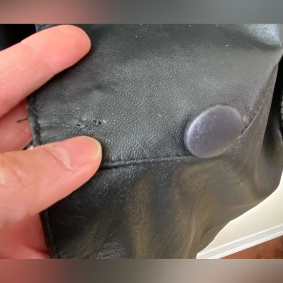 Vintage black leather puff sleeve sueded abstract dot patterned jacket - Picture 16 of 16